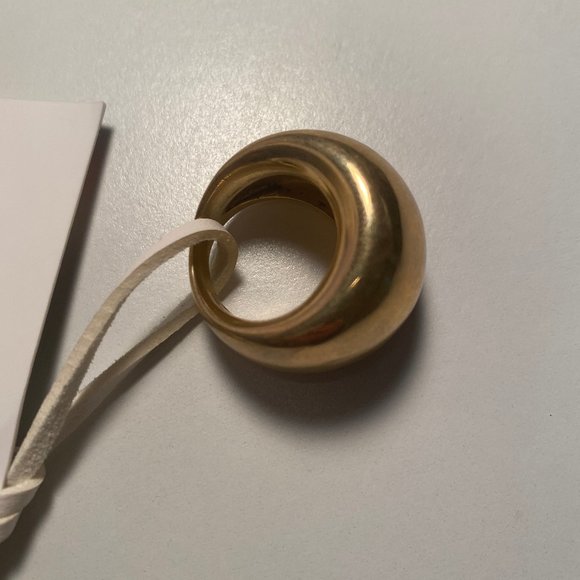 Chunky Gold Anthropologie Ring - Picture 3 of 3